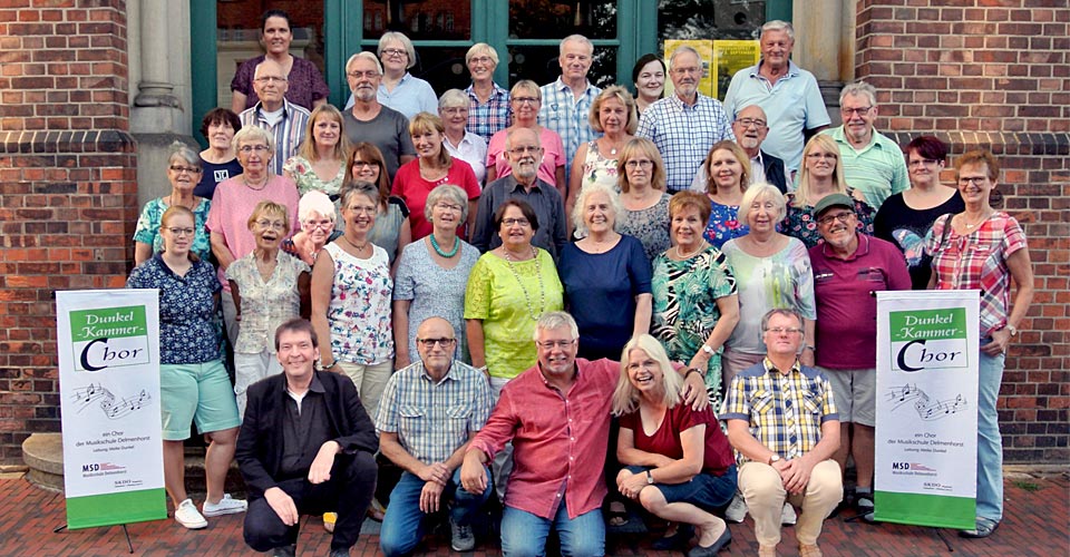 Dunkel-Kammer-Chor-01